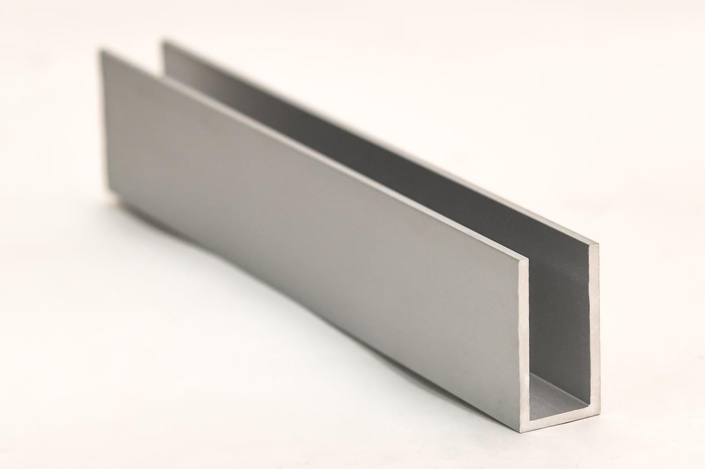 U formos anoduotas profilis 30x16x30x2mm